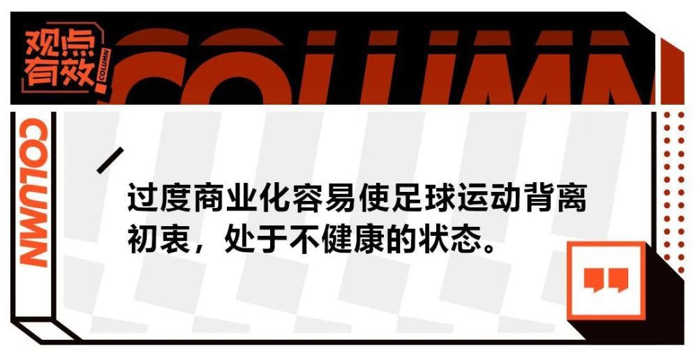 玛莎拉蒂里面坐着的整容脸女人吓的一阵尖叫，推门便跑了出来。